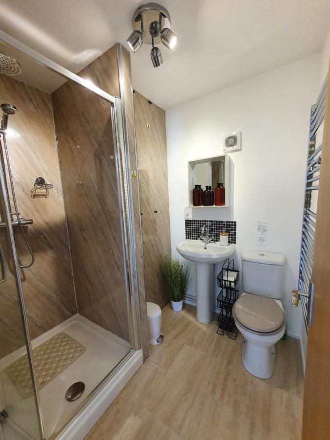 Beautiful 2 Bedroom Guest House With Private Pool In Lacock, Wiltshire Exterior foto